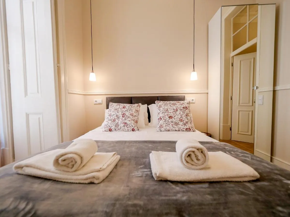 Apartment Correeiros 174 -The Place To Be Lisbon
